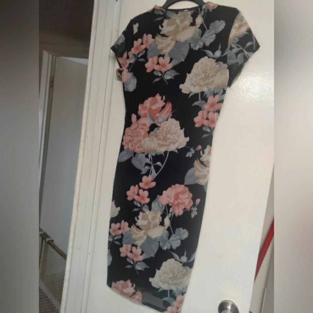 Fashion Nova Black Floral Midi Dress with Pink and Cream Blooms